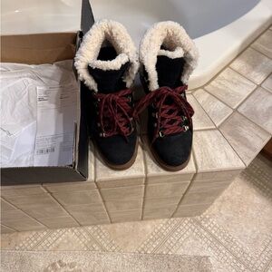 Sorel Black Suede Lace-Up Boots with Red Laces